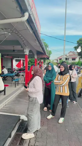 Nikmat apa yang nak aku dustakan #makansedapmelakarecommend #kedaimakanviralmelaka #ytfsedapmelaka #fypシ゚viral🖤tiktok☆♡🦋myvideo #