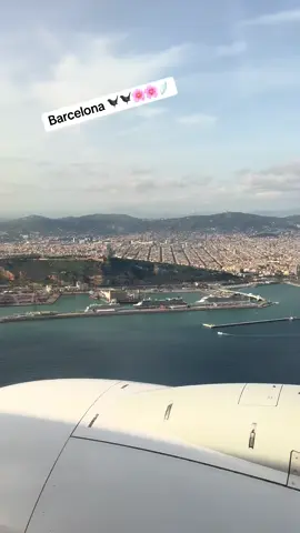 Barcelona 🐦‍⬛🐦‍⬛🪽🪽🪽