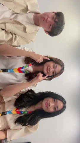 ga pas gapapa yang penting kita hepi ☺️