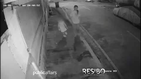 KASAMBAHAY NA KIDNAPPER?!   Huling-huli sa CCTV footage kung paano itinakas ng isang kasambahay ang 3-anyos na batang kanyang binabantayan. Nang hanapin ng ina, humingi pa raw ang kasambahay ng ₱150,000 kapalit ng pagsauli sa bata.  Abangan ang buong kwento ngayong Linggo, 2:45 PM bago mag-FPJ sa GMA!