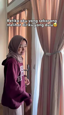 Sedang menikmati waktu menjadi Ibu rumah tangga dan flamingo era-ku 🥹✨ #relate #relatable #momlife #irt #fyp 