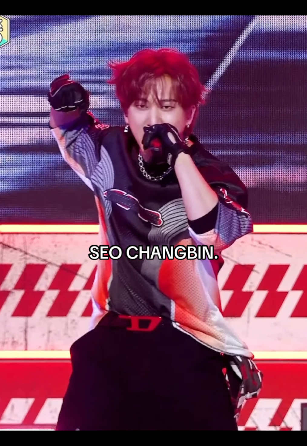 this is his colour. / THEY ALL LOOK LIKE VIDEO GAME CHARACTERS #seochangbin #changbin #straykids #스트레이키즈 #CEREMONY 