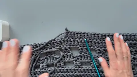 Mastering the art of invisible crochet joining _ Crochet Tutorial & Tips #handmadebag #crochettutorial #crochetbeginners 