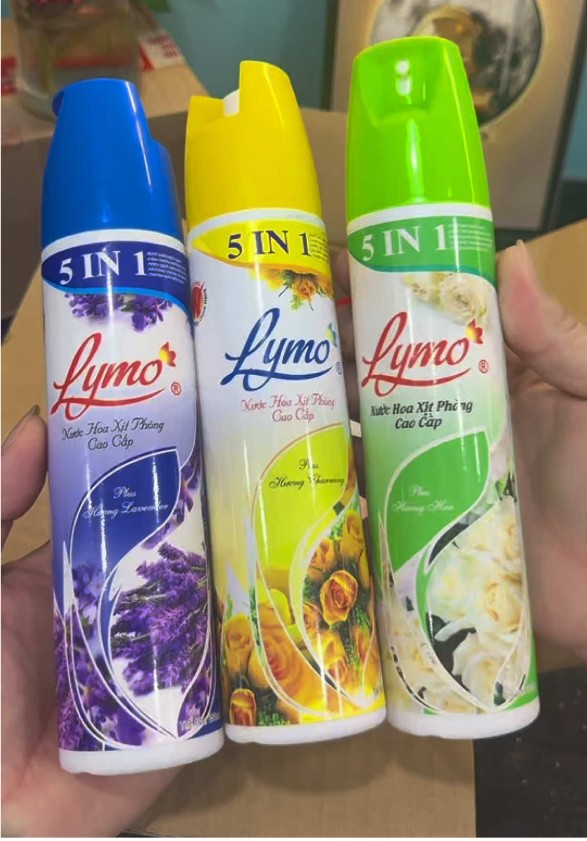 Combo 4 chai xịt phòng tinh dầu nước hoa Lymo #emkieutaphoa #xitphong #xitphonglymo #lymo #xitphongnuochoa