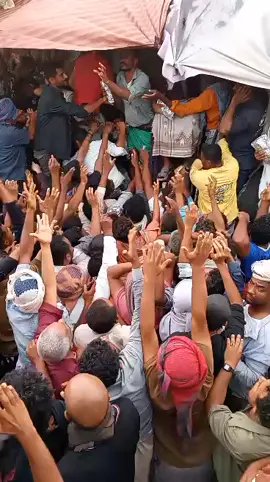 *⭕ يوم وليلة تاخر القات عليهم ... فصار حالهم هكذا كالمجانين* *اي ادمان يفعل بصاحبه هكذا*😔