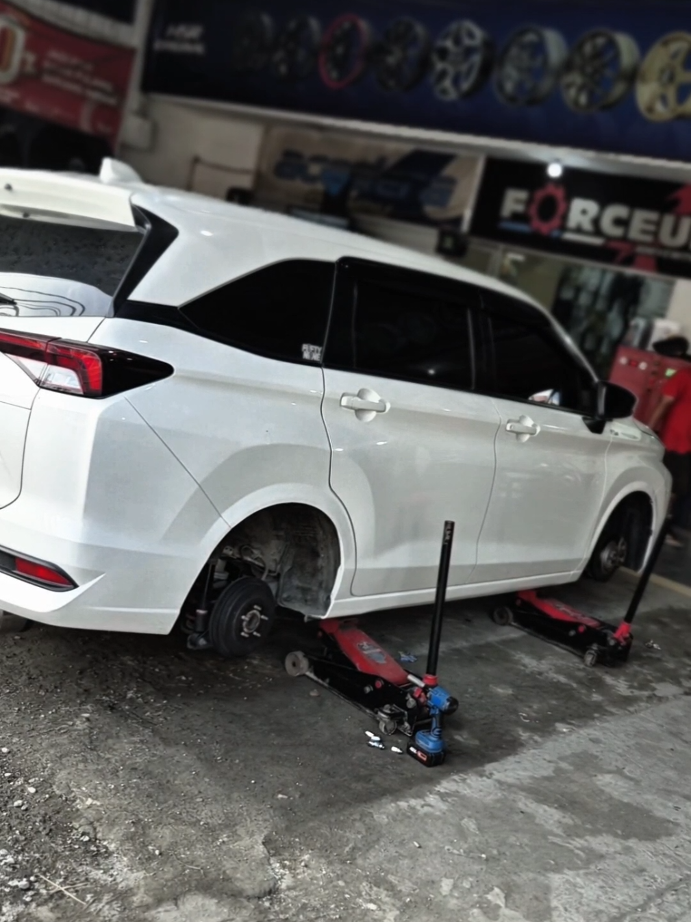 Kasih yang segar-segar dulu🥰 #CapCut #promoseruweekend  #avanza_modification #trending #modifikasiavanza 
