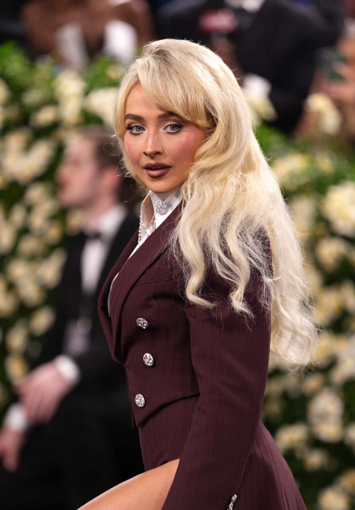 Can you believe it’s already been a year since Sabrina Carpenter released Short n’ Sweet? 😱 One year on, which is your favourite song? 🩵 #SabrinaCarpenter #ShortnSweet #MTVCeleb 