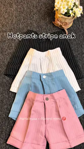 Hotpants stripe anak cewek🩵 #celanapendekanak #celanapendekcewek #hotpantsanak #ootdanakcewek #outfitanakcewek 
