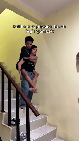beban hidup 🗿 #sarahamawilly #coupletiktok #couplecomedy #funnycouple #Relationship 