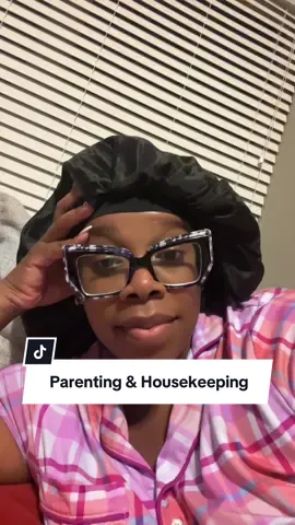 Nighttime thoughts…single parenting, work, school, entrepreneurship. Housework suffers and it drives me nuts, how are you dealing? #housekeeping #singleparenting #lifebeforebaby #momjourney #MotherhoodUnplugged 