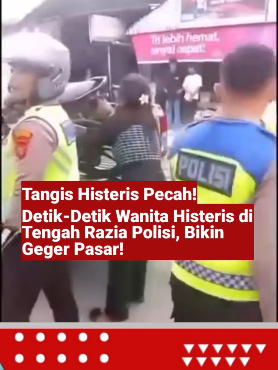 Razia Lalu Lintas di Pasar Teluk Dalam, Nias Selatan! Seorang perempuan menangis histeris saat sepeda motornya hendak diangkut petugas Polres Nias Selatan. Kejadian ini terjadi pada Kamis (21/8) sore, sekitar pukul 15.00 WIB. Awalnya, petugas menghentikan pengendara yang berboncengan tanpa helm.Namun setelah diperiksa, ternyata pengendara tersebut tidak bisa menunjukkan SIM maupun STNK. Saat sepeda motor hendak diamankan, sang perempuan langsung menangis keras dan berusaha menahan motor miliknya. Bahkan ia menarik motornya hingga petugas akhirnya melepaskan. Kejadian ini sontak menyita perhatian warga sekitar. #NiasSelatan #RaziaPolisi #TelukDalam #RaziaLaluLintas # #PolresNiasSelatan 