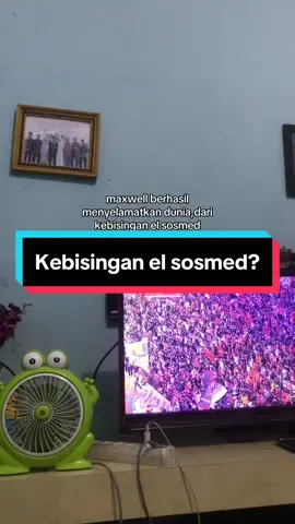 Emaxwell🥵🥵🔥#persijajakarta #macankemayoran #sepakbola #fypviralシ #lewatberanda 