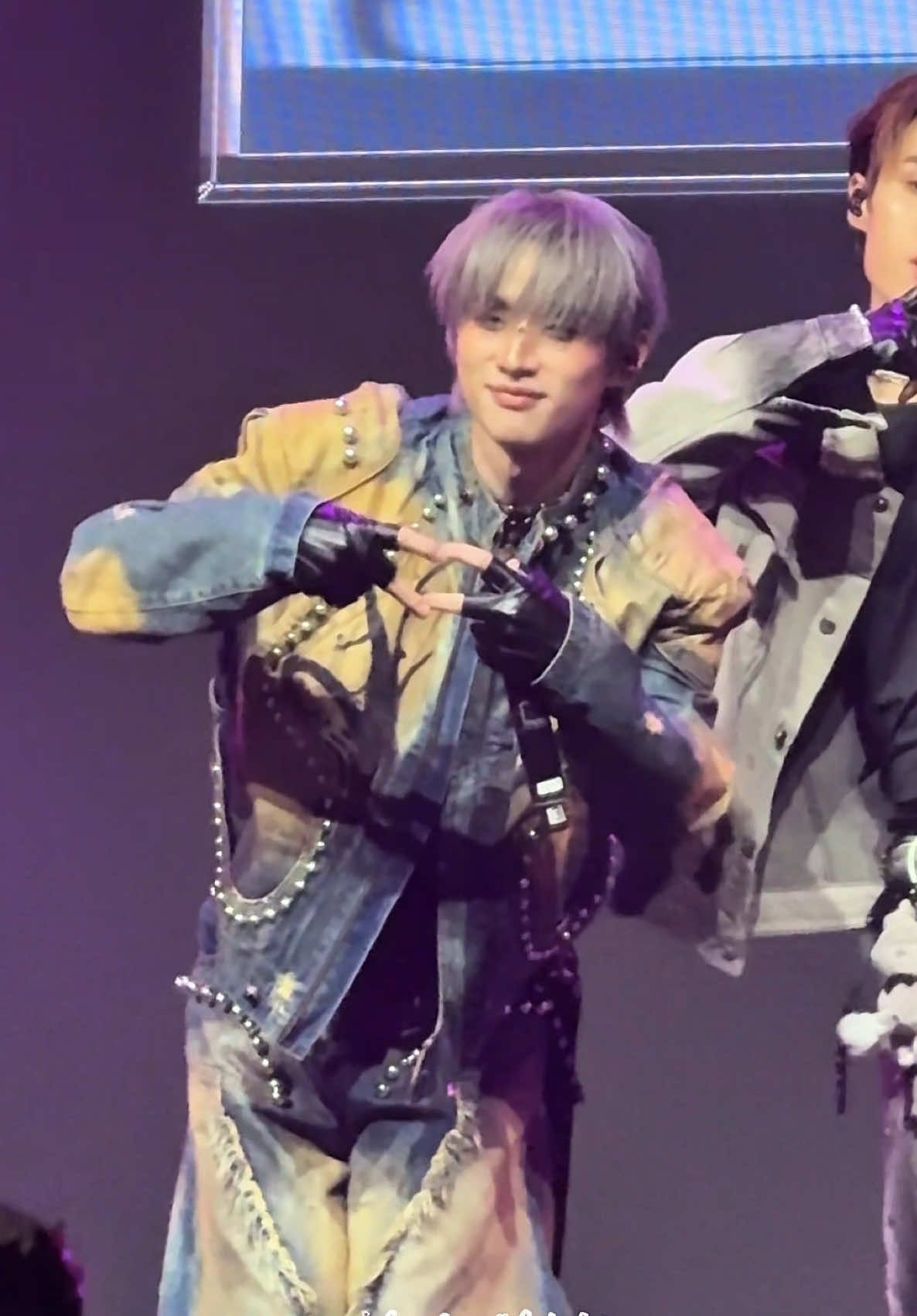 พี่หินเท่อะ #hongshihoshi #LYKN #TIGS2025xLYKN @ตี๋โบ๊เบ๊ 