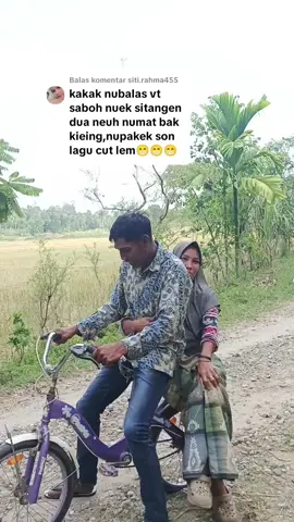 Membalas @siti.rahma455 top tupong🤣🤣🤣#fypシ゚viral❤️tiktok☆♡🦋myvideo #🔥 #sigli #fyppppppppppppppppppppppp #acehmalasyi🇹🇷🇲🇾 @kakak_zayn @axxel 