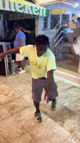 Gucci dance kabyle  #dance #dancechallenge #dancer #الشعب_الصيني_ماله_حل😂😂 #kabyle #kabylie_kabylia♓♓♓ #kabyle_dz 