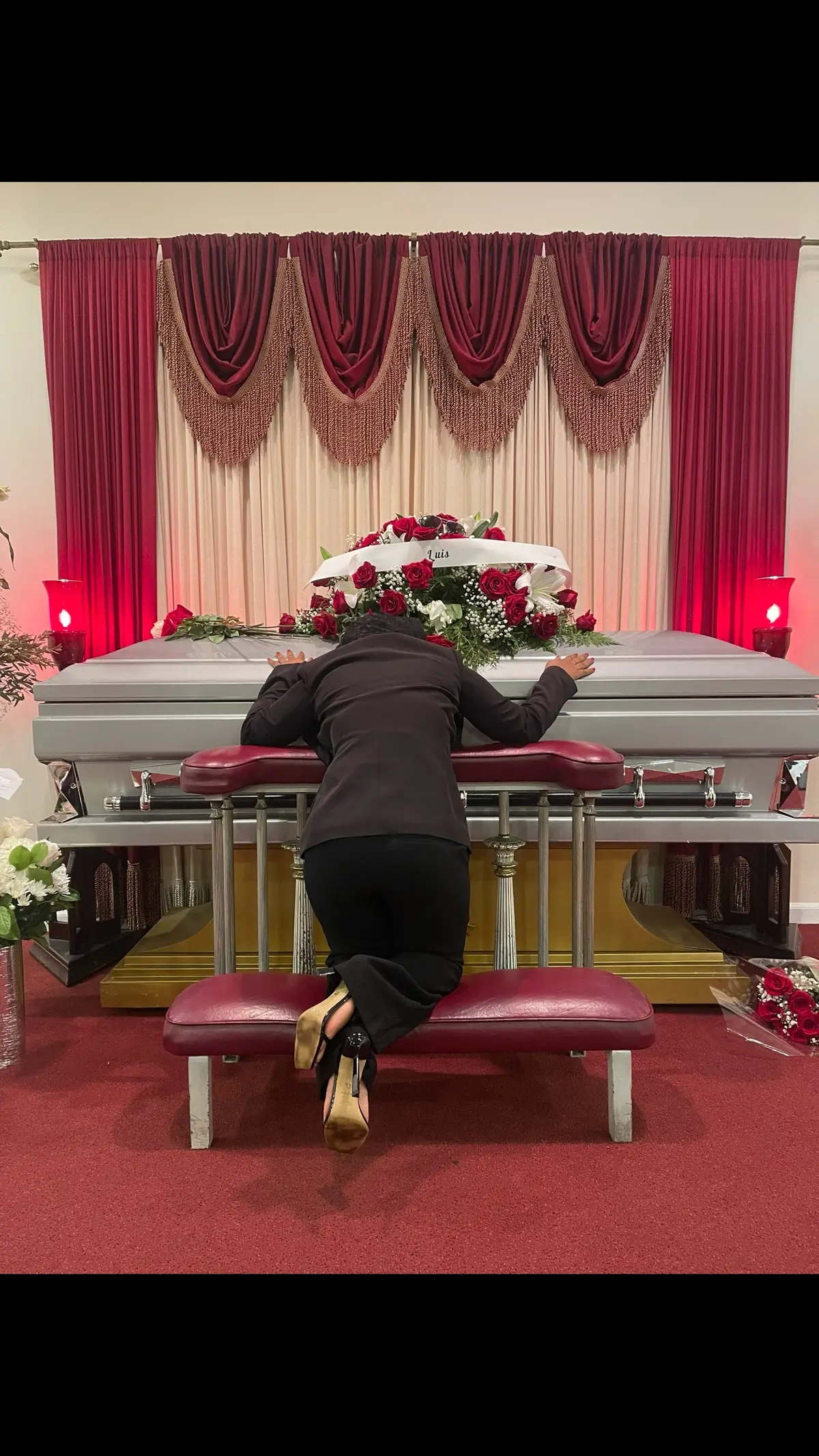 yesterday we laid you to rest it was the hardest thing i had to do at 24. it was beautiful. you would’ve loved seeing all your friends again. you would’ve loved how we dressed for you. though my grief resides in the back of my mind everyday, i’m at peace knowing you decided to accept Jesus into your life in December, because i know you’re in a better place. i love you. #parentloss #grieving #funeral #imissmydad #comeback 