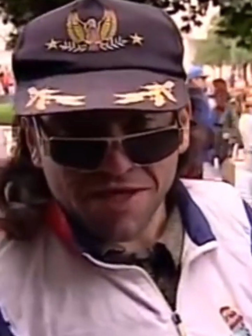 Санбой в Киеве на Крещатике (2000 год) #санбойтв #пророксанбой #санбой #sunboy #киев #київ #крещатик 