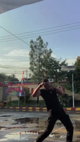 Pukul pukul angin💨🌪️
