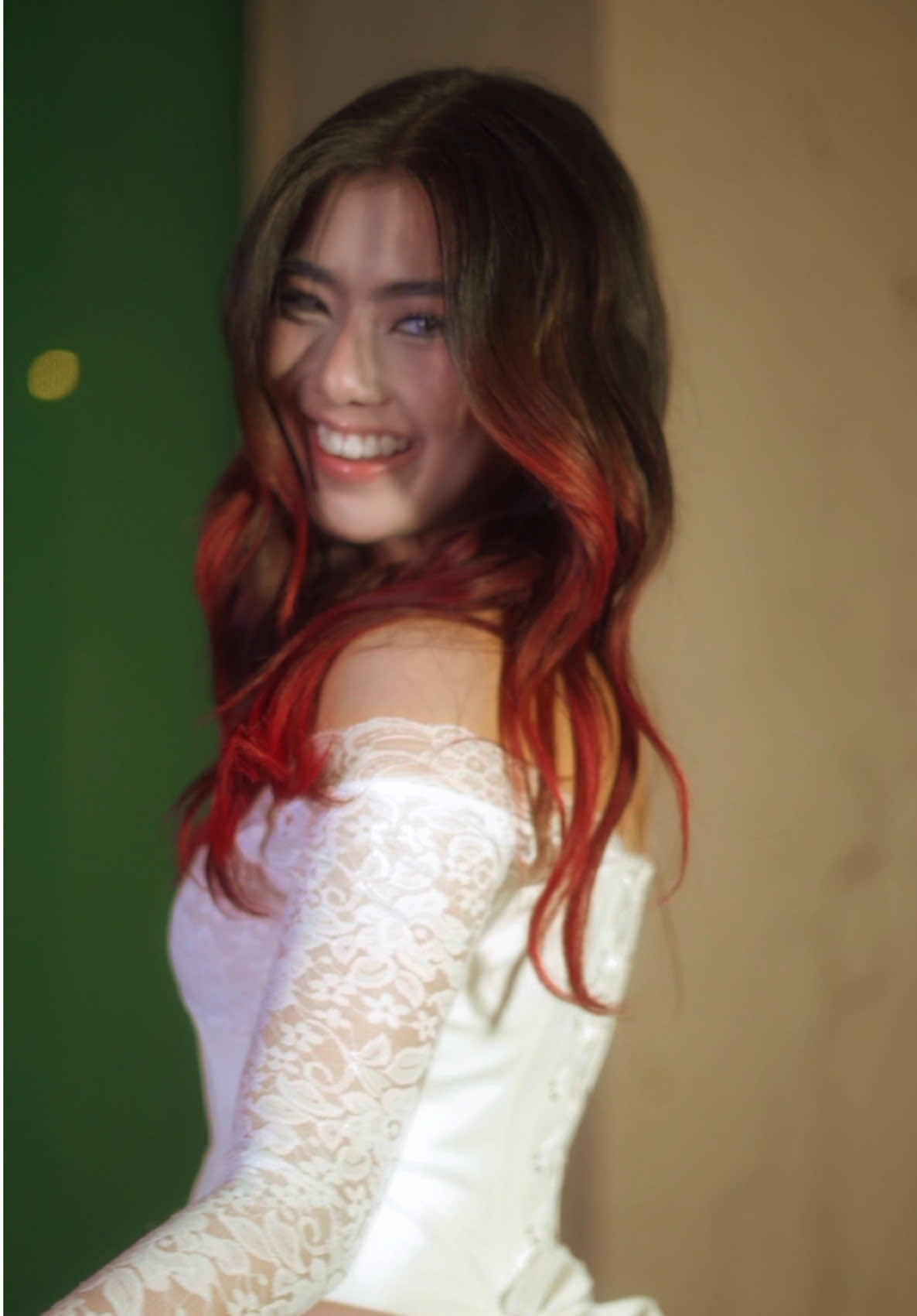 'Wag nang paligoy-ligoy pa, straight to BINI feeeels 💗 📹 Shot by Nice Print Photo #BINI #BINIPhotoJournal 