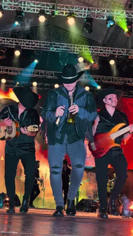 Ya está el video en YouTube de nuevo #laambulancia #nuevamusica #JessiUribe #fyp #viral 