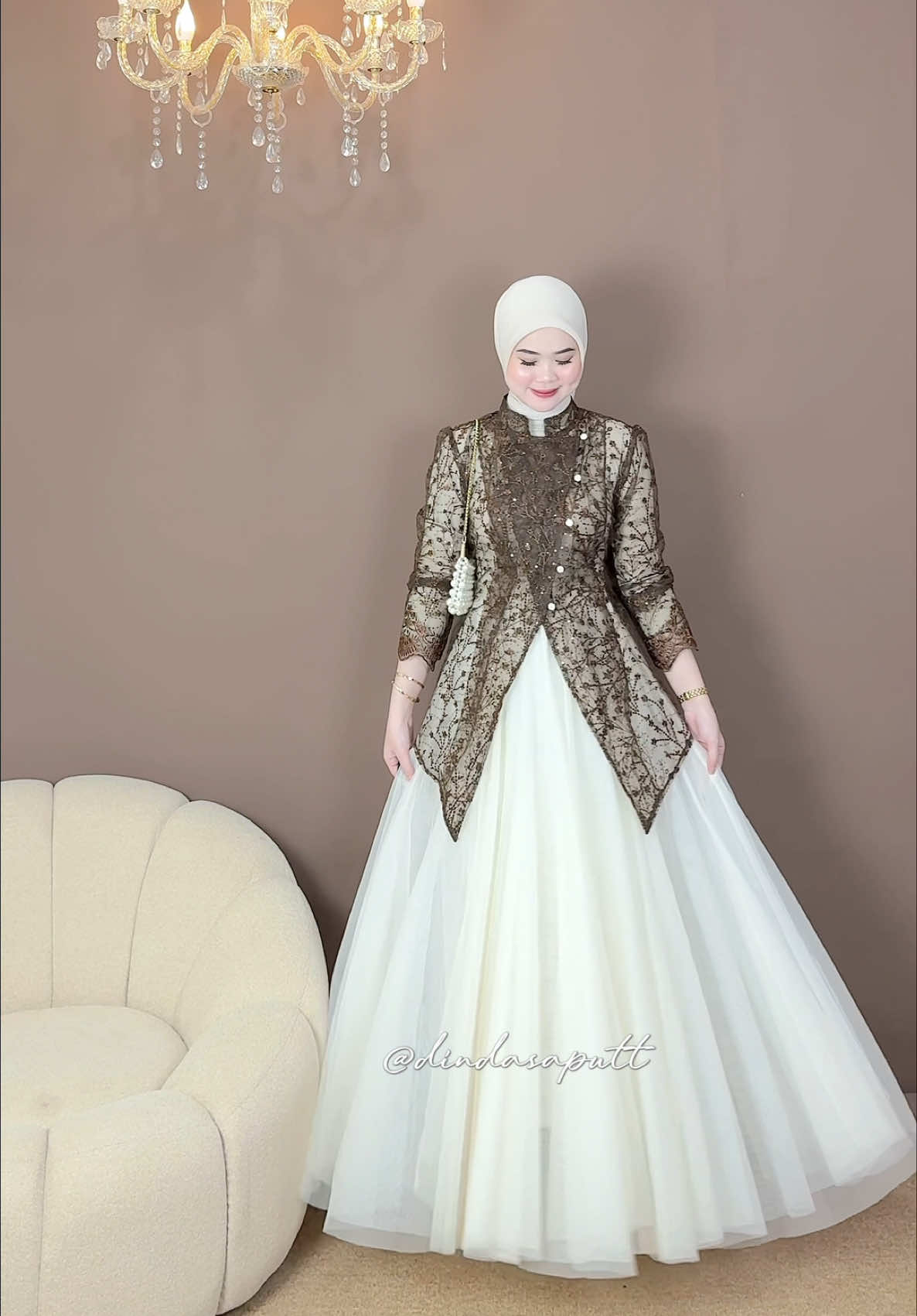 Pls ini cantikkk bgtt detail outernya!😭💓 #fyp #outfitkondangan #outfit #setelankondangan 