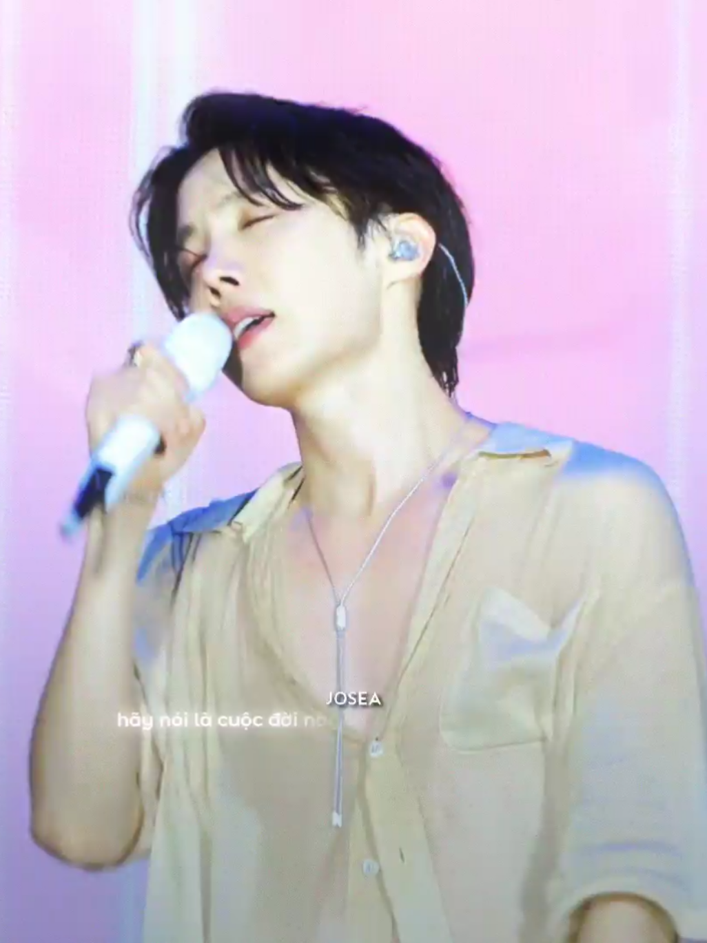hãy nói là cuộc đời này em chỉ yêu mình anh 😌#jhope #bts #purelight☾ #tsoh✶ 