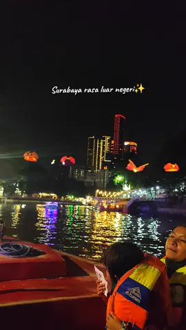 City lightnya surabaya✨ Kalian wajib kesini #wisatakalimassurabaya #surabaya #citylightsurabaya #perahukalimassurabaya  #fyp 