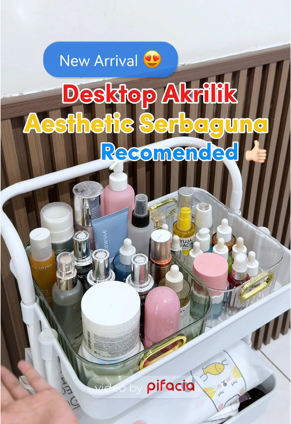 Desktop Akrilik Aesthetic Multifungsi 😍 Biar Skincare / Make Up Kalian Auto Lebih Rapi 👍🏻 CO Sekarang 🛒🛍️ . #desktopacrylicorganizer #organizeracrylic #rakmakeup #rakskincare #rakskincareacrylic 