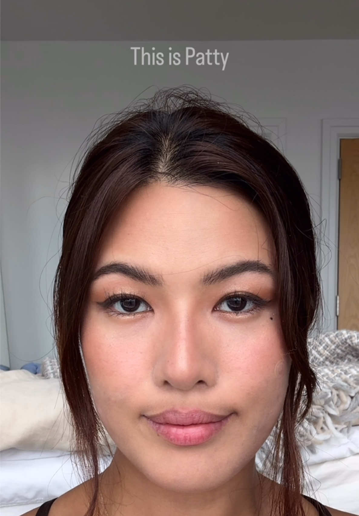 Products used for lip combo: 1. Sheer bronze @Iconic London  2. Lifter liner 08 Fine Line @Maybelline NY  3. The Rachel Lip crème @ColourPop Cosmetics  4. YUMMY Gloss 40 sunset skies @COVERGIRL  #makeup #lipgloss #lipcombo #edit  #fypシ 