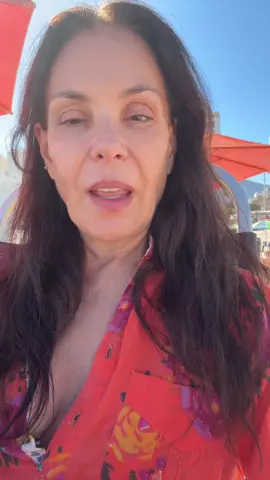 Folga no Rio de Janeiro acompanhada de boa leitura! “A Dieta da Longevidade” do Dr Valter Longo. Bjos 😘