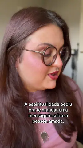 A espiritualidade tem uma mensagem pra você agora sobre a pessoa amada!