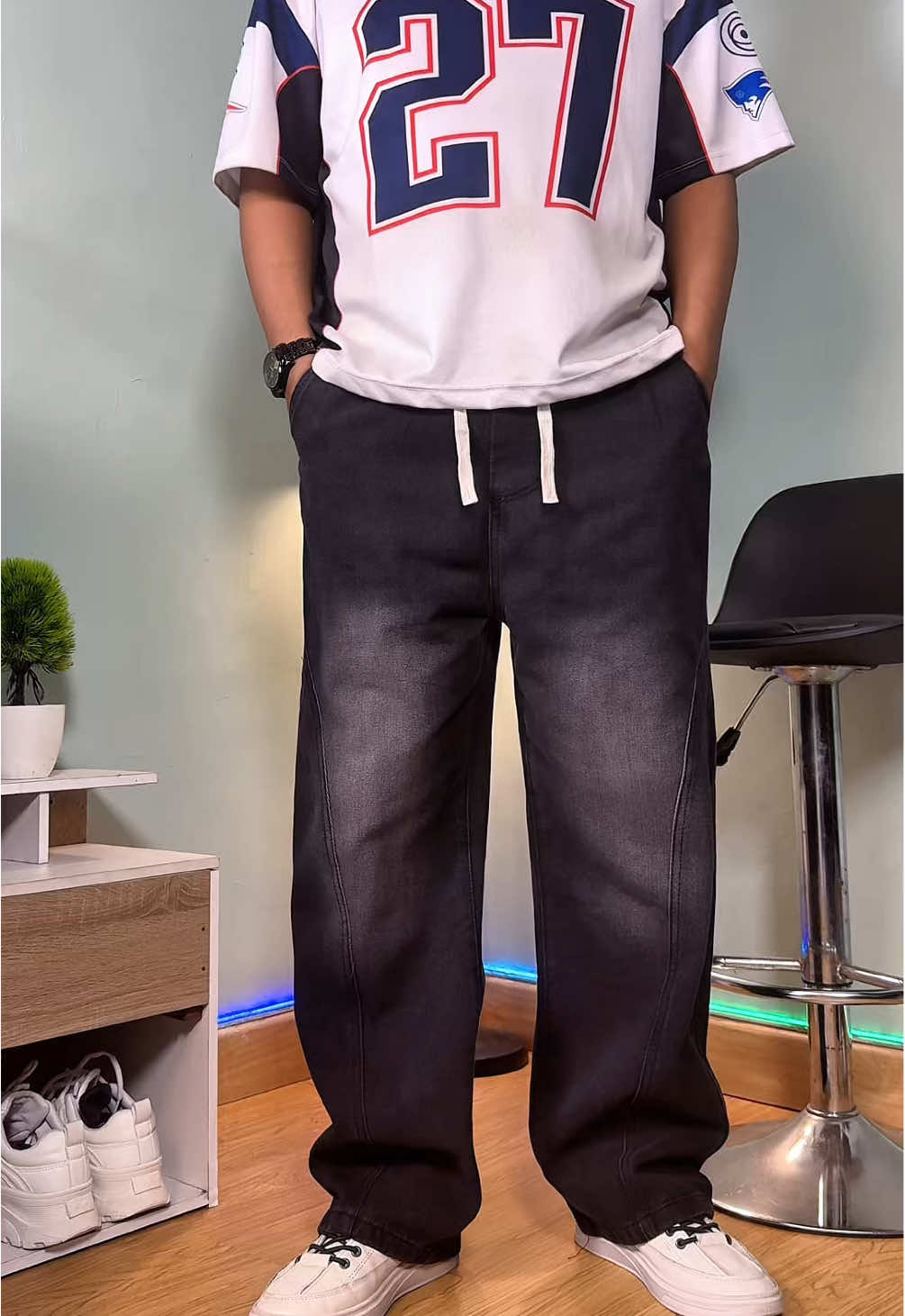 Rekomendasi celana jeans pinggang karet pria menggunakan pola cuttingannya baggy korean style #loosejeans #baggyjeans #pecahpola #jeanspinggangkaret #fyp 