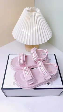 Dép sandal bé gái #sandalchobe #depbegai #begai #depchobe #daushop132 