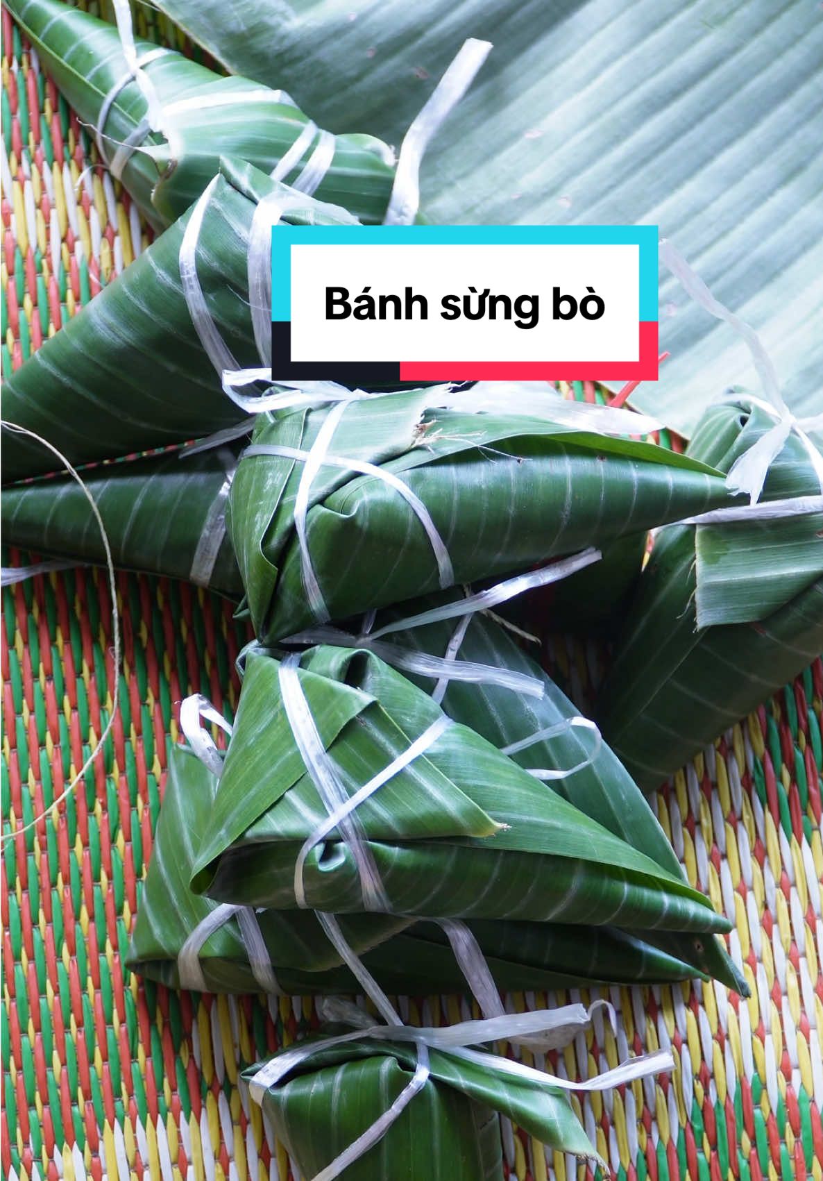 Bánh sừng bò, một loại bánh gắn liền với tuổi thơ #banhsungbo #amthuc #food #LearnOnTikTok #anhtuyetmenlahongmi 