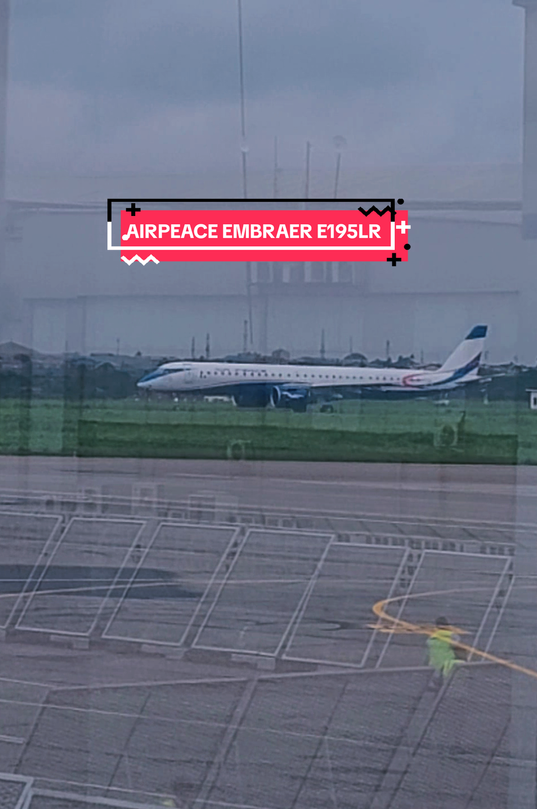 Airpeace Embraer 195 making a butterfly landing at MURTALA MUHAMMED AIRPORT.  RECORD HAS IT THAT AIRPEACE IS THE BEST IN NIGERIA DOMESTIC MOVEMENT AT THE MOMENT.  #airpeace #embraer #embraer195 #airport #landing 