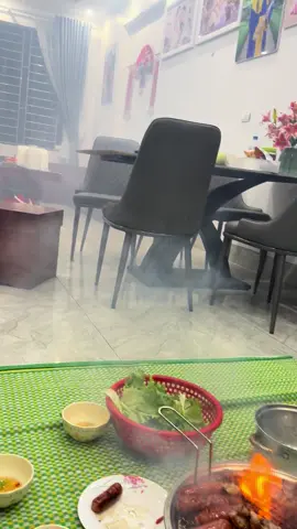 Ăn xong tưởng xông khói nhà 😆😆😆 