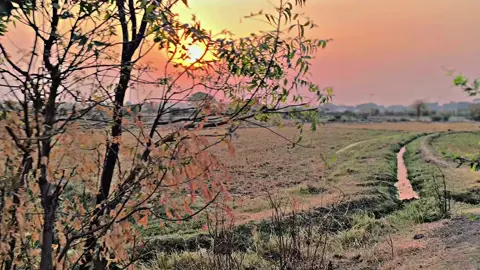 ဒီသီချင်းလေးနဲ့အလှတွေပေးပြီးအခုတော့ကုန်ဆုံးခဲ့ပြီ#myanmartiktok🇲🇲🇲🇲 #tiktok #foryou #foryoupage #စာတို 