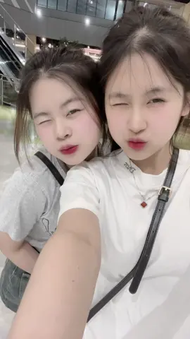 #xinh @𝗭𝘂𝗲𝗻𝗻_ egai yeu