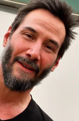 My Publicist is always recording me. I'm learning different languages for movie roles. Follow Keanu Reeves insights. Stay updated about my movie and band journey 🎬🎸. love you'll  💝👍🏻#fypppppppppppppppppp #trending #viral #keanureeves #johnwick 