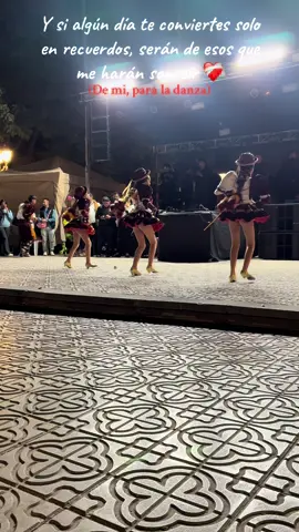Feliz día Mundial del Folklore🇧🇴✨#folkloreboliviano #bolivia🇧🇴 #paratiiiiiiiiiiiiiiiiiiiiiiiiiiiiiii #viraltiktok #danzafolklorica 