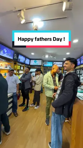 Always Love Your Parents ! Happy Fathers Day to all the Amazing Fathers Out There ❤️ #FathersDay #mothersday #fatherson #foryoupage #fathersdayspecial 