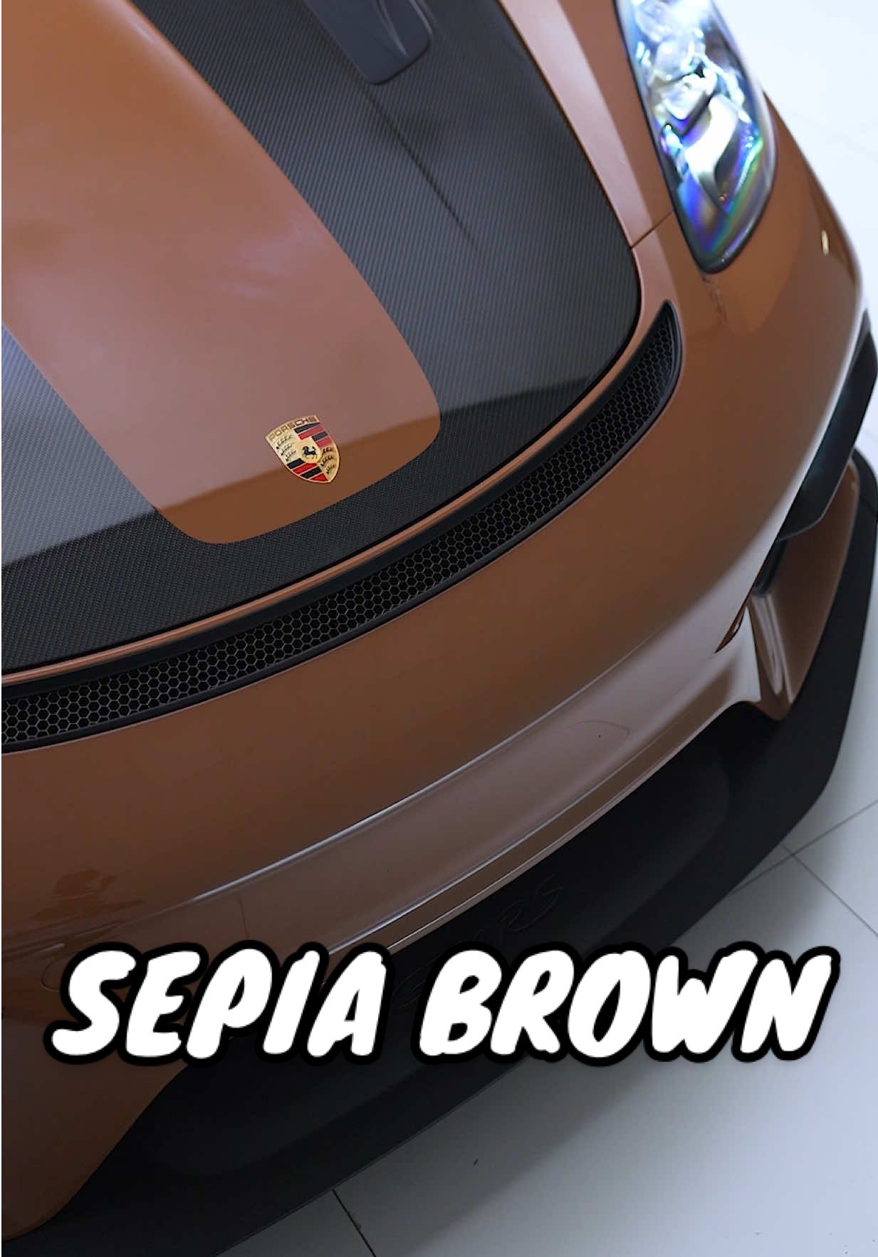 For the purist who appreciates both timeless tones and track-ready adrenaline 🤎 Latest paint to sample GT4 RS arrival finished in classic Porsche Sepia Brown. #ChampionPorsche #porsche #porschemoment #gt4rs #porschegt4rs 