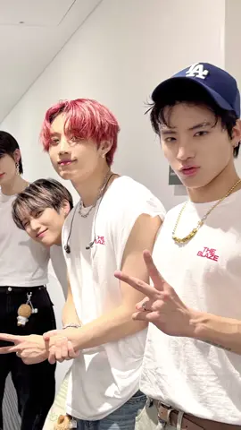 the blaze in yokohama day 1 done ❤️‍🔥 #THEBOYZ 