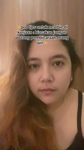 Karena mendengar bentuk dari menghormati 