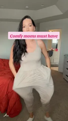 Okay… I found the jumpsuit. The Halara Backless Twisted U Neck Jumpsuit has a stretchy, breathable fit that actually moves with you. It’s soft, it has pockets, and it somehow flatters every angle. If you’ve been hunting for an outfit that works for errands, date night, or even just lounging—this is it. #halaraeveryday #jumpsuitoutfit #jumpsuitstyle #jumpsuit #halara 