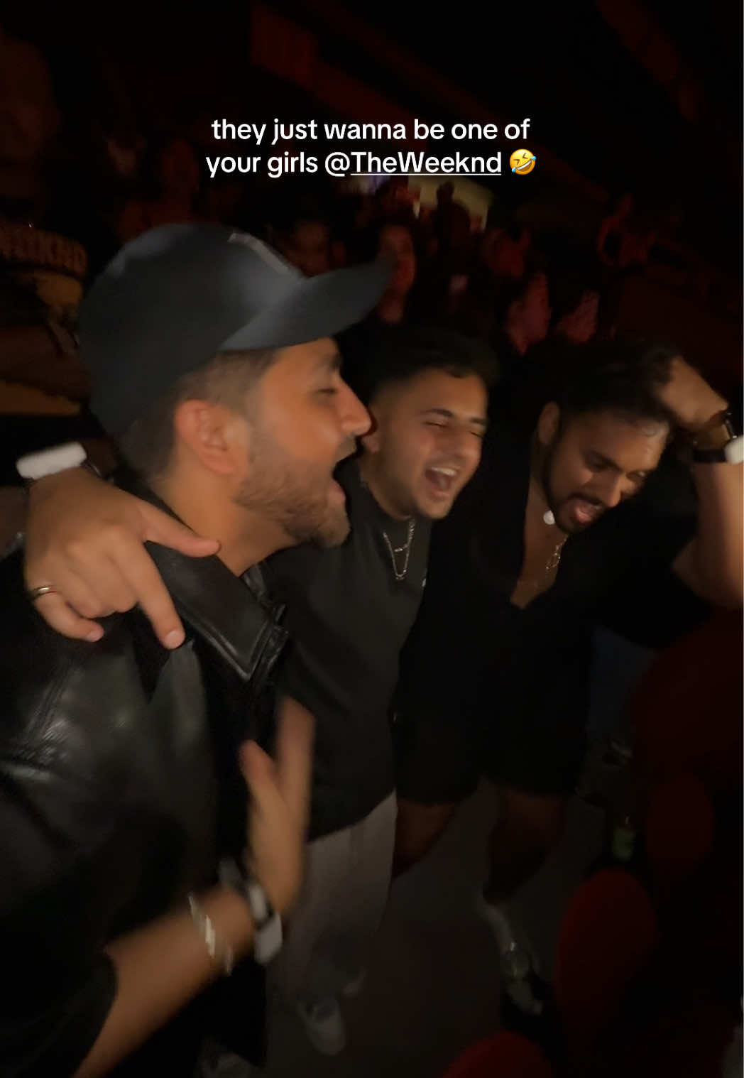 we officially got side-chicked once @The Weeknd walked on the stage 🤣 #theweeknd #concerttok #bromance #fanboys #atlanta 