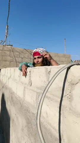 ‏في عندكم جارة مثل حسينا#kurdistan #albania #canada_life🇨🇦  