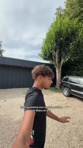 Bon au moins aujourd’hui je peux faire une douche et manger un peu 