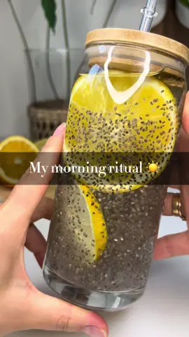 My morning ritual ☀️ #chiaseeds #detox #detoxdrink #bodycleanse #morningroutine 