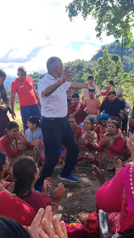 आमा समूह द्वारा आयोजित दर खाने कार्यक्रम मा यस्सो नाचे झै गरेको है ।
